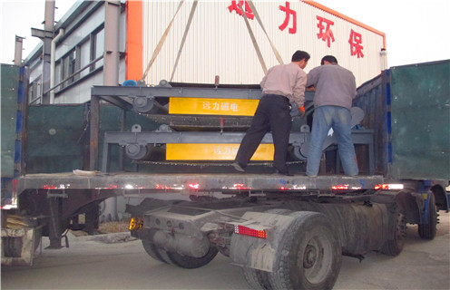 永磁自卸式草莓视频在线视频，河南轻型永磁自卸式草莓视频在线视频_技术参数_河南轻型永磁自卸式草莓视频在线视频磁块安装方式_如何换带